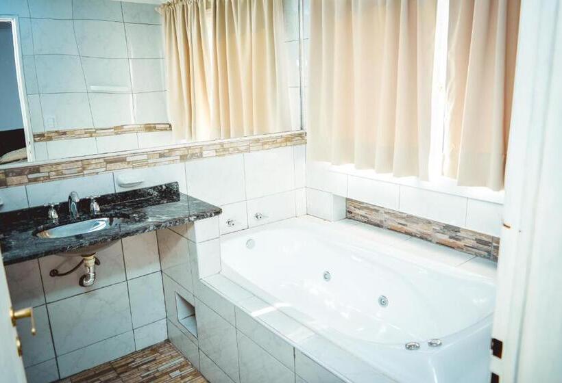 Трехместный Номер Superior, La Candida