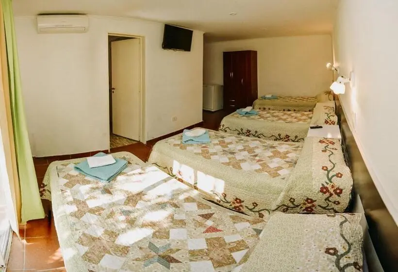 スタンダード４人部屋, La Candida