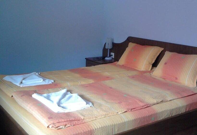 Номер Стандарт, Complex Balkandzhii