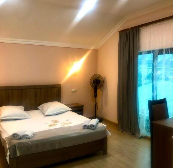 Номер Deluxe, Guest House Anahit Ijevan