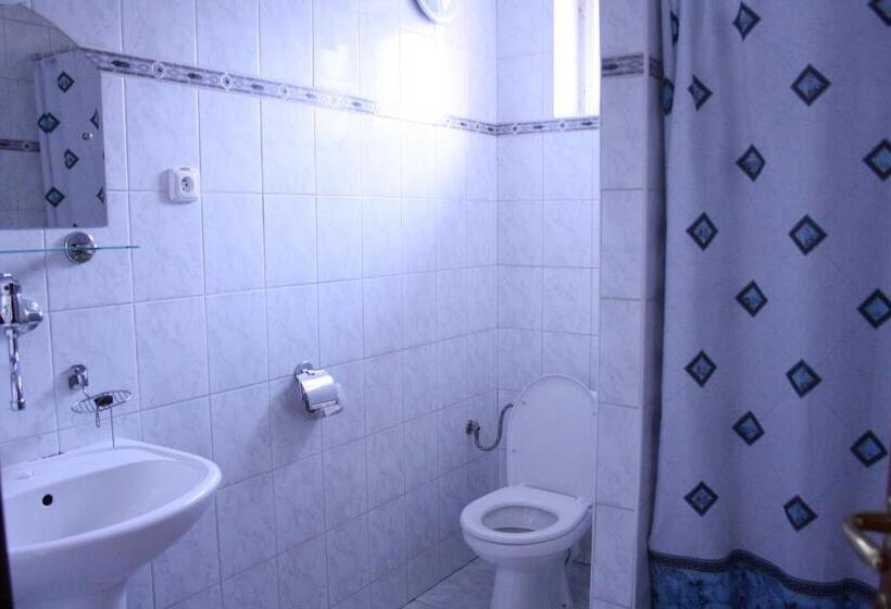 חדר סטנדרט לשלושה, Penzión Koras