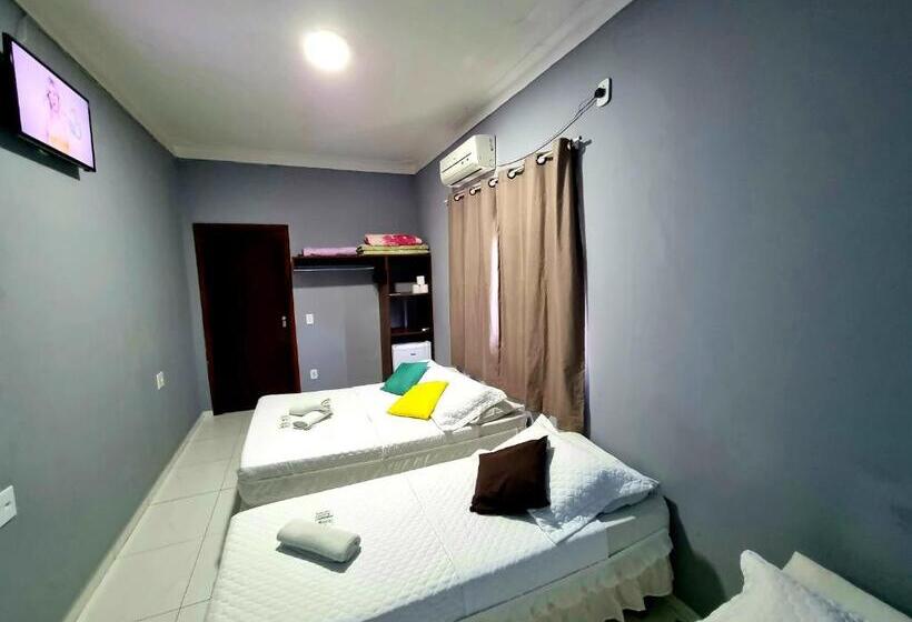 Standaard Vierpersoonskamer, Pousada Aconchego