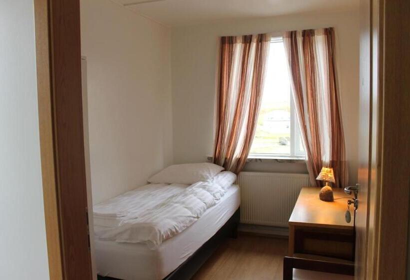 اتاق استاندارد یک تخته با سرویس بهداشتی مشترک, The Nest