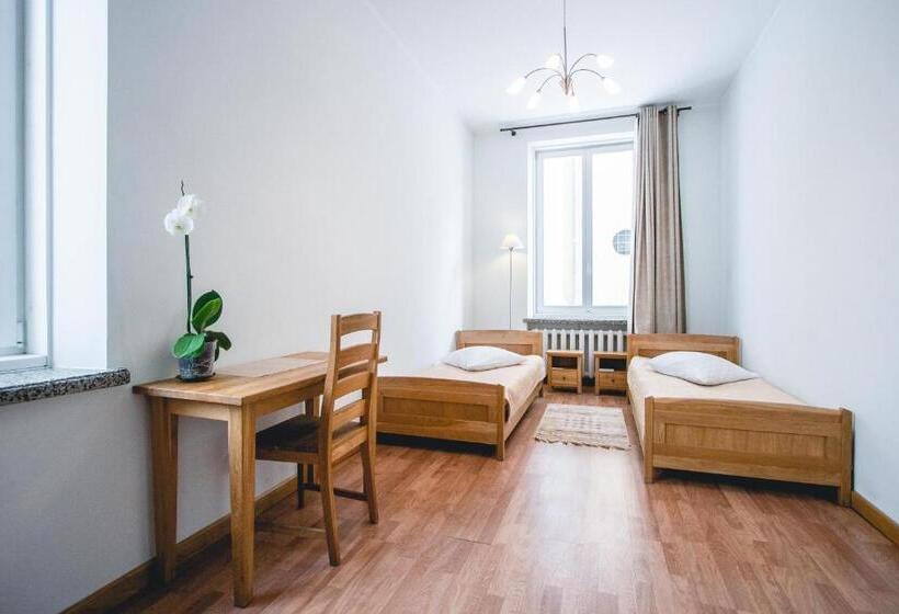 اتاق استاندارد با سرویس بهداشتی مشترک, Villa Kaunensis