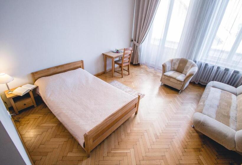 اتاق استاندارد یک نفره, Villa Kaunensis