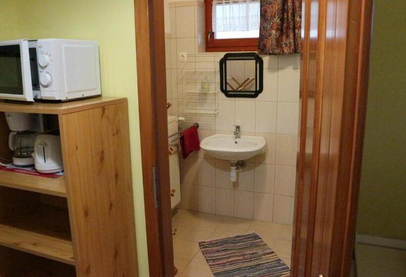 آپارتمان 1 خوابه, Gaál Vendégház