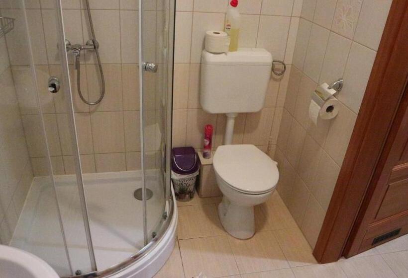آپارتمان 1 خوابه, Gaál Vendégház