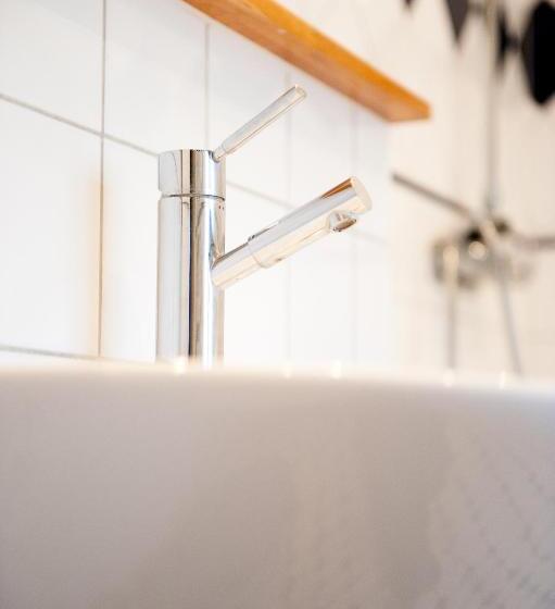 スタンダードシングルルーム, L Krabban