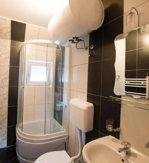 اتاق استاندارد, Rooms Sanja