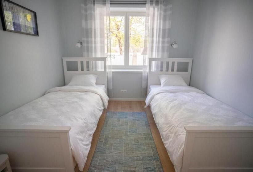 آپارتمان 2 خوابه, Villa & Restoran Soffa