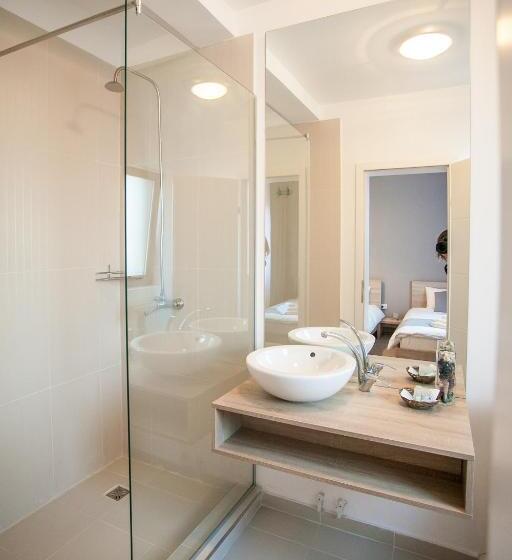 Номер Стандарт Трехместный, Pensiunea Sada