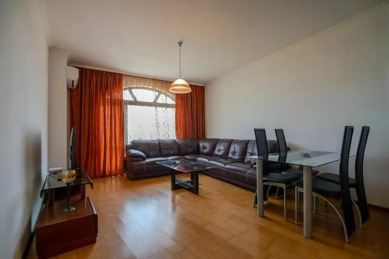 آپارتمان 2 خوابه با بالکن, Purple Star Apartments