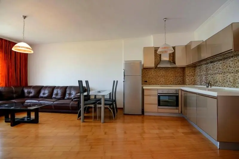 آپارتمان 2 خوابه با بالکن, Purple Star Apartments