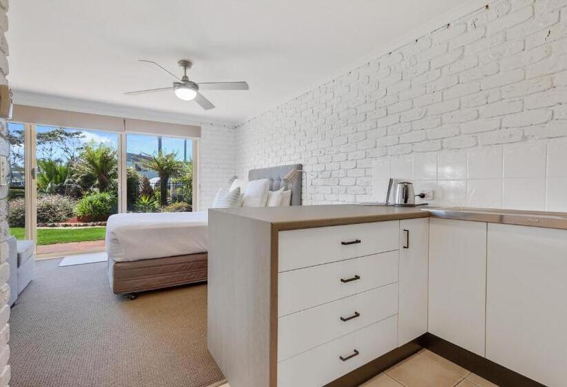 스탠다드 스튜디오, Lakeside Holiday Apartments Merimbula
