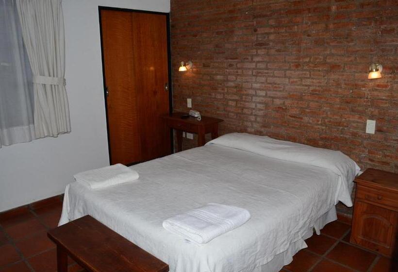 اتاق استاندارد چهار تخته, Los Tulipanes Apart De Mar