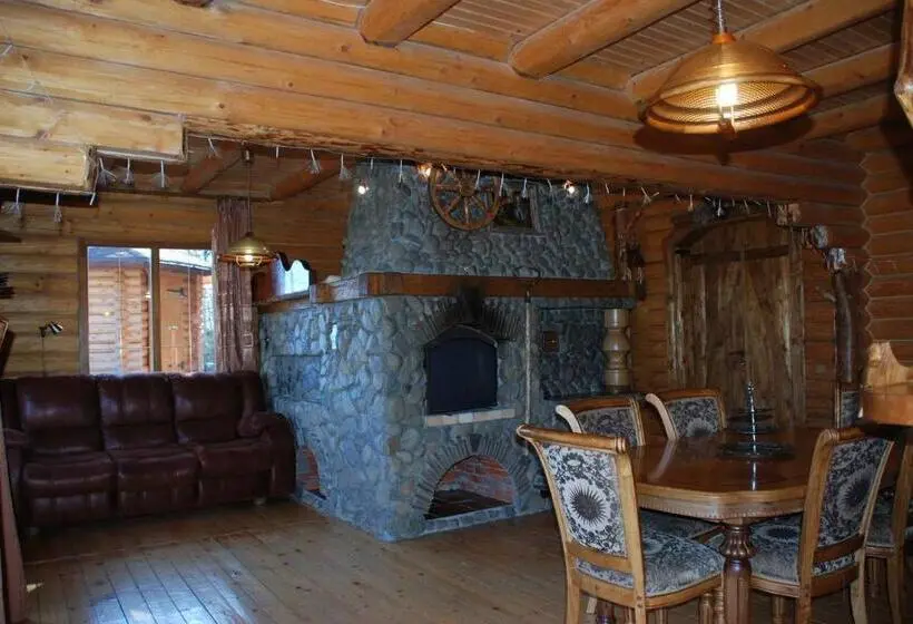 Mökki 1 Makuuhuone, Kraevyd