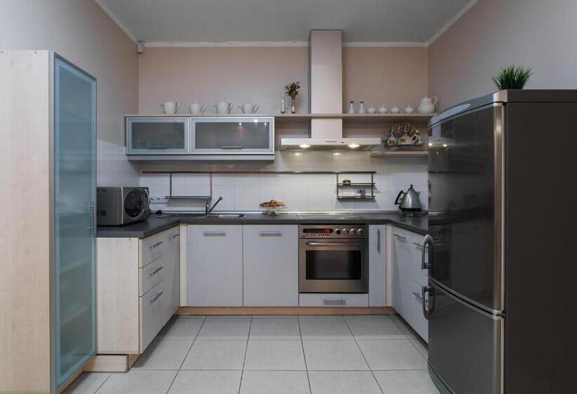 سوئیت پرزیدنت, Mineraliniai Apartamentai