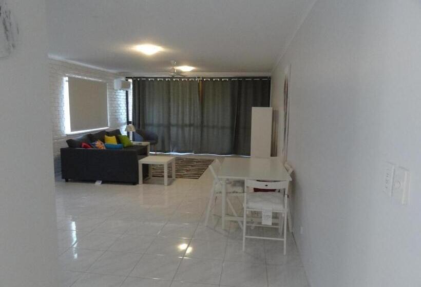 침실 2개 아파트, The Gums Anchorage