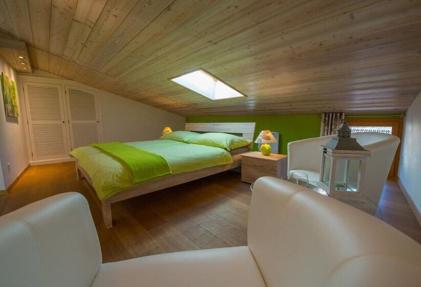 スタンダードルーム, Chez Constance