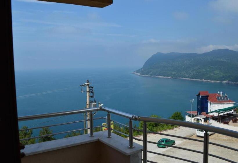 غرفة ديلوكس رباعية, Amasra Ceylin Otel