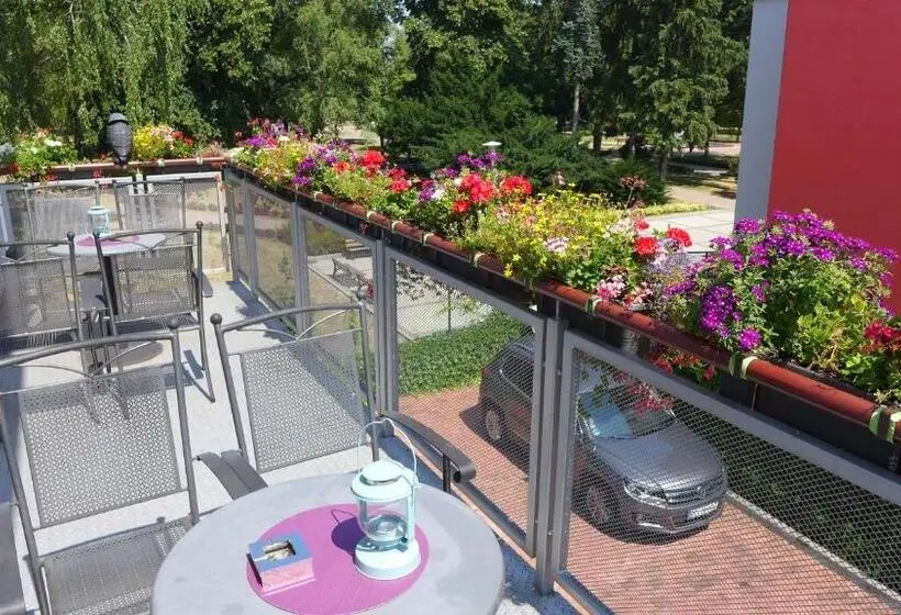１階の１ベッドルームアパートメント, Park   2 Izbové Apartmány Na Prenájom