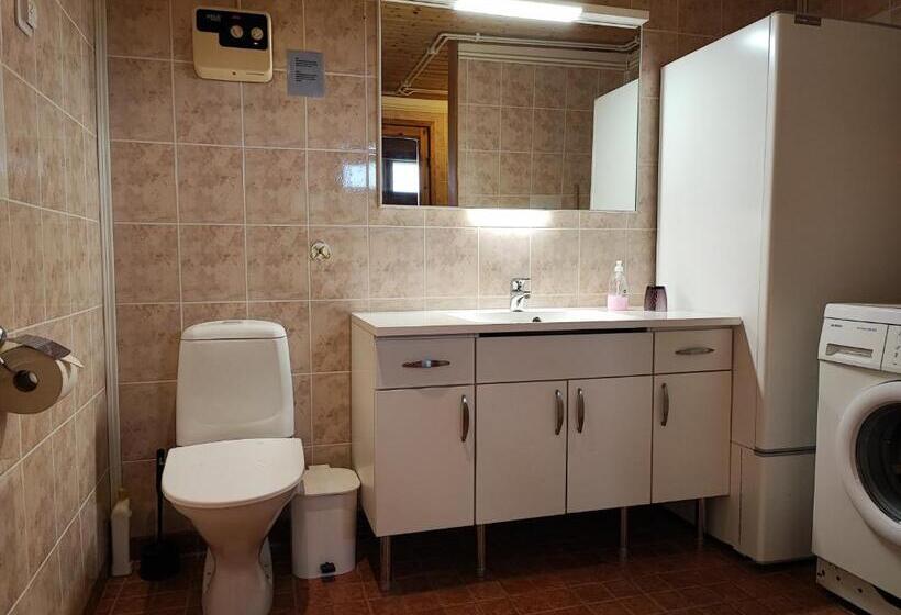 בית, 4 חדרי שינה, Granbergs Gästhus Och Gästhem