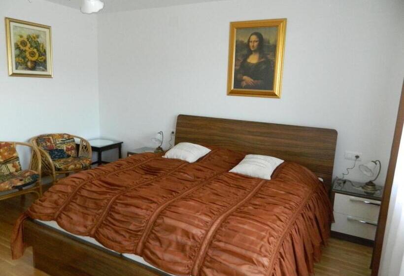 آپارتمان 1 خوابه با بالکن, Sobe Apartma Milena