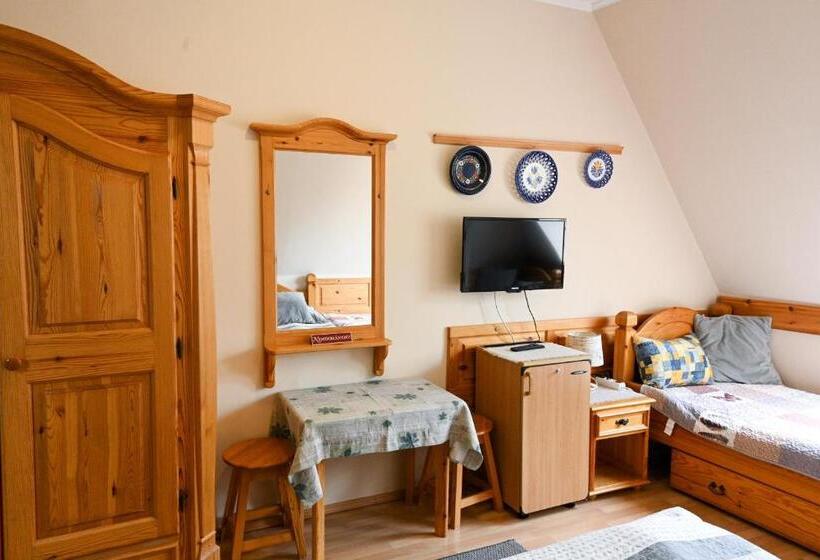 اتاق کلاسیک چهارنفره, Szt. Flórián Vendégház