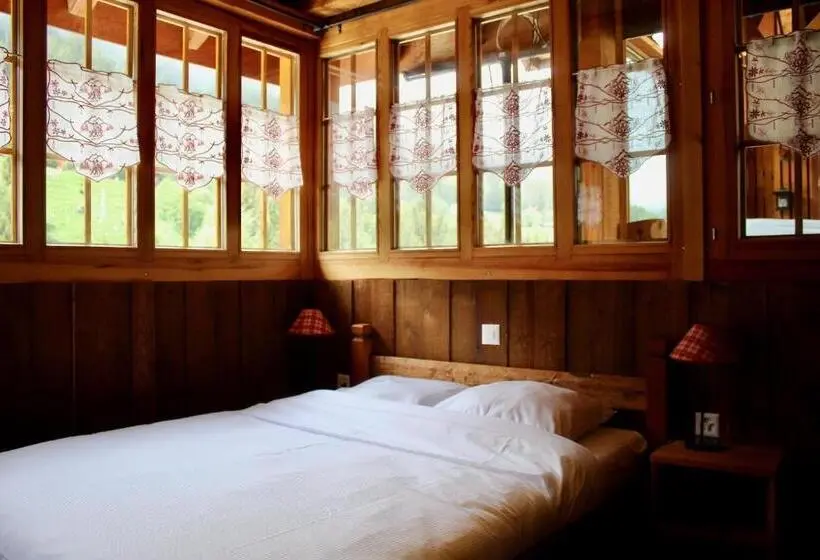 ファミリールーム, Gîte De Planchouet