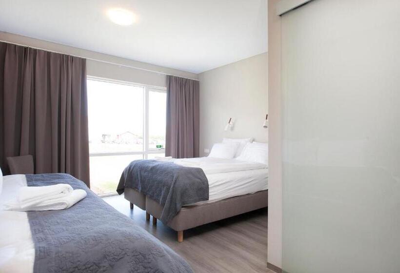 اتاق راحتی سه تخته, Arnarstapi