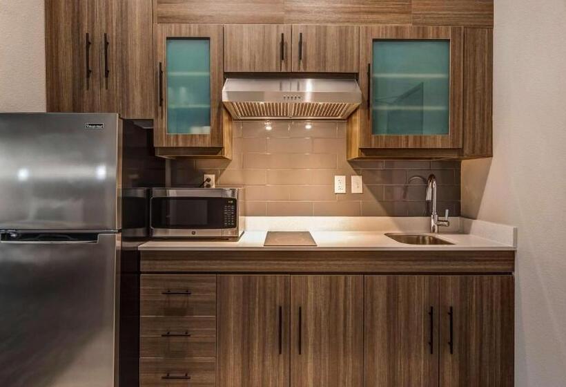 Номер Стандарт Адаптированный для Инвалидов, Executive Residency By Best Western Corpus Christi