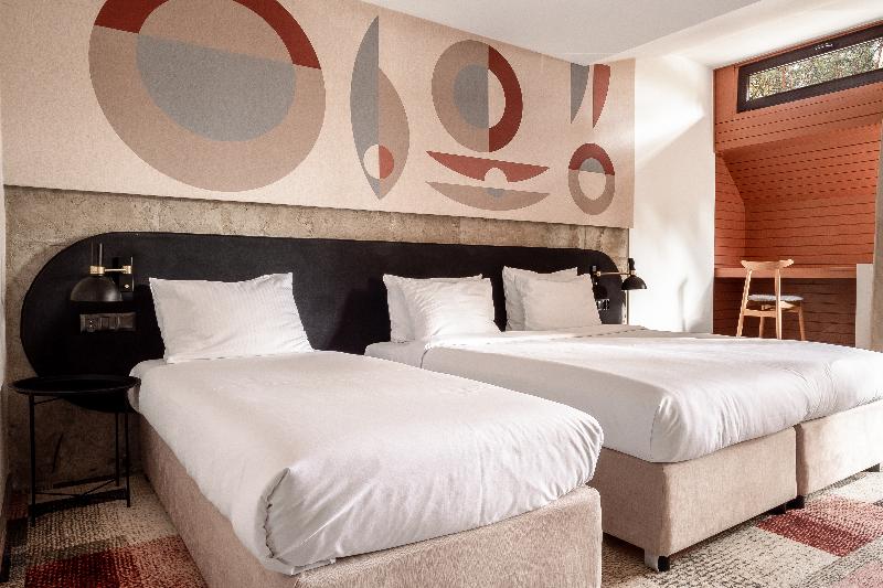 Lüks Üç Kişilik Oda, Forest