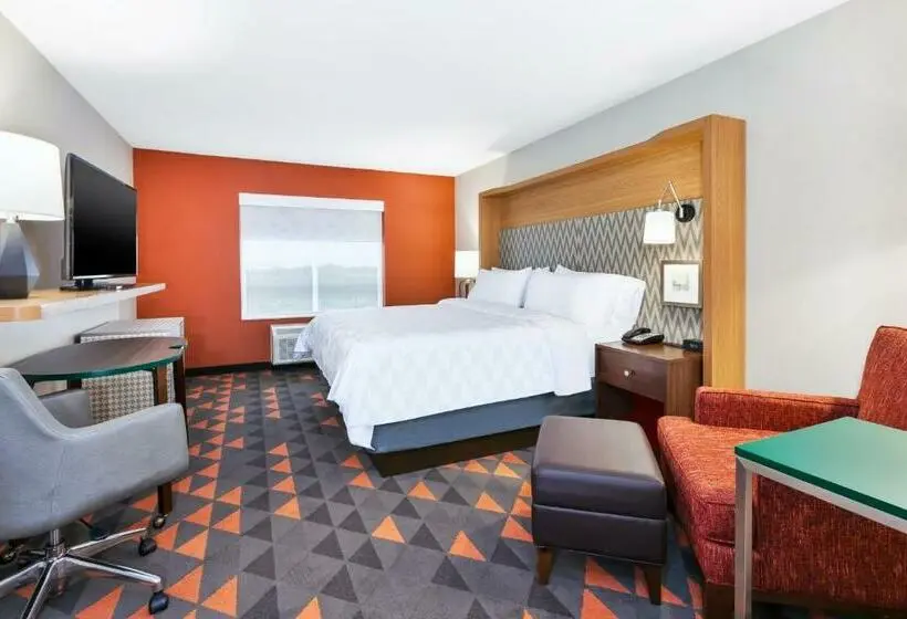 身障者適用キングサイズベッドルーム, Holiday Inn & Suites Toledo Southwest Perrysburg, An Ihg