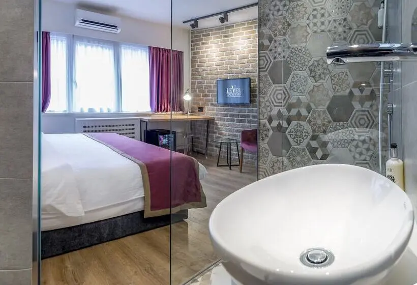 اتاق استاندارد, Level Luxury Suites