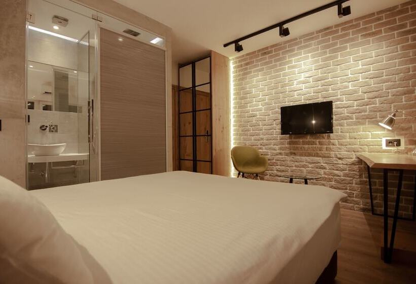اتاق استاندارد, Level Luxury Suites