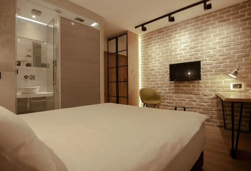 اتاق استاندارد, Level Luxury Suites