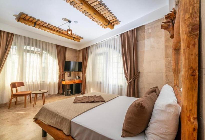 スタンダードルーム, Pasha Palace