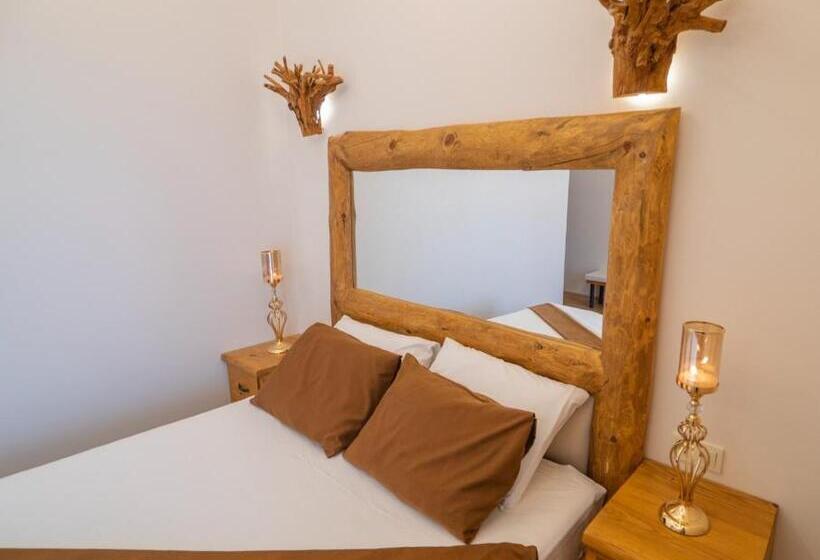 スタンダードルーム, Pasha Palace