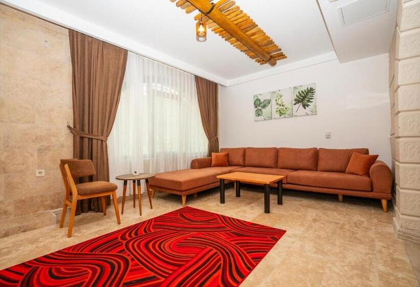 デラックスルーム, Pasha Palace