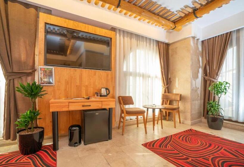 キングサイズベッドのスタンダードルーム, Pasha Palace