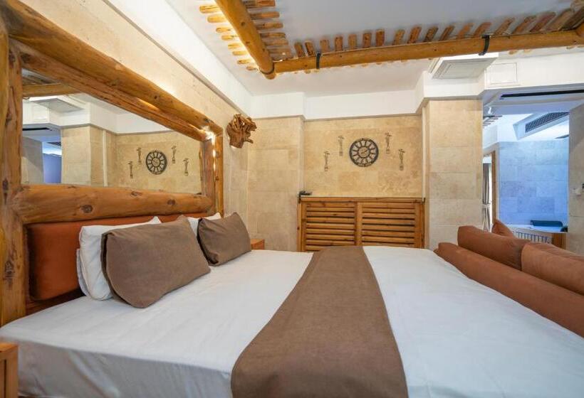 キングサイズベッドのスタンダードルーム, Pasha Palace