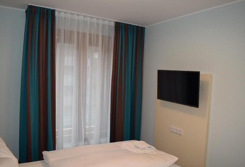 חדר משפחתי, Trip Inn Residence City Center