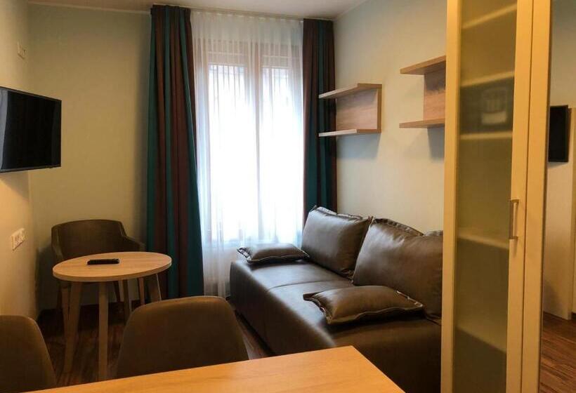 חדר משפחתי, Trip Inn Residence City Center