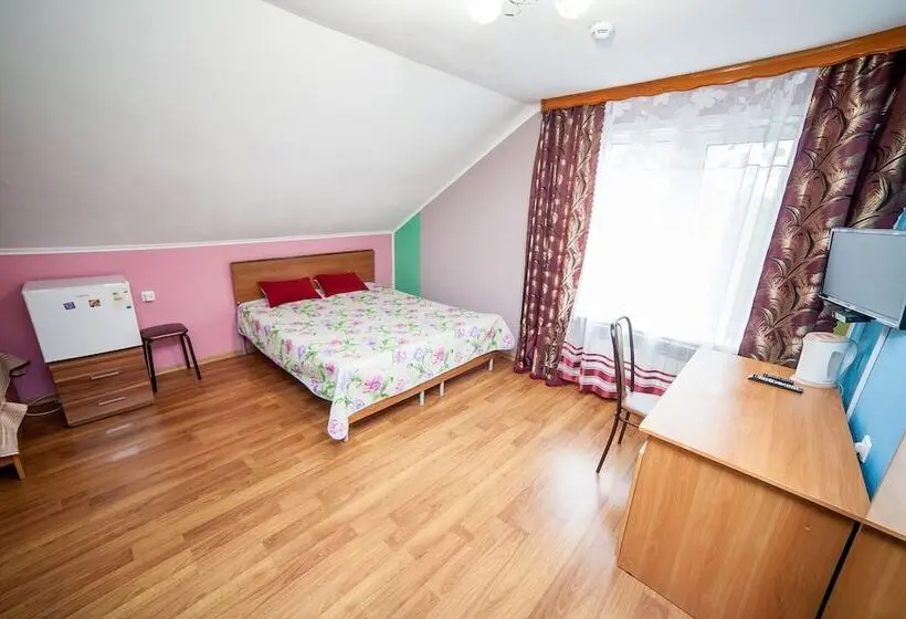 Chambre Familiale, Dubrava