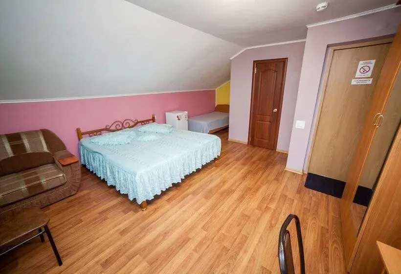 Chambre Familiale, Dubrava