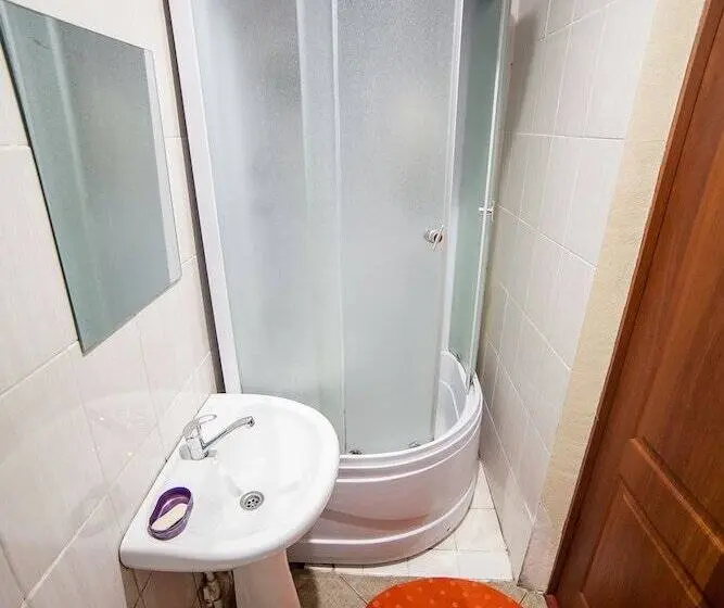 Chambre Triple Supérieure, Dubrava