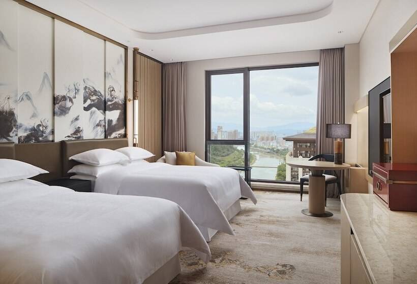 带2个双人床的标准工作室, Sheraton Yunfu Xinxing