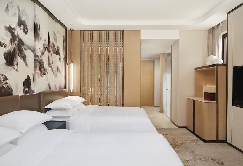스탠다드 룸 더블 침대 2개, Sheraton Yunfu Xinxing