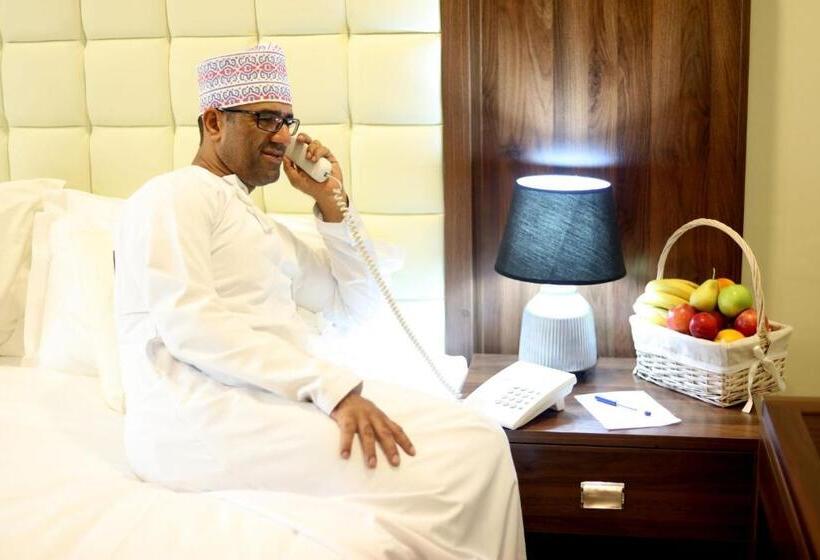 سوییت اجرایی, Golden Crown Hotel Alseeb Muscat