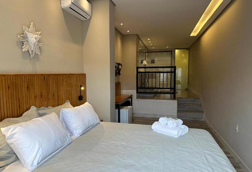 ガーデンビュースタンダードルーム, Pousada Maria Monteiro Tiradentes